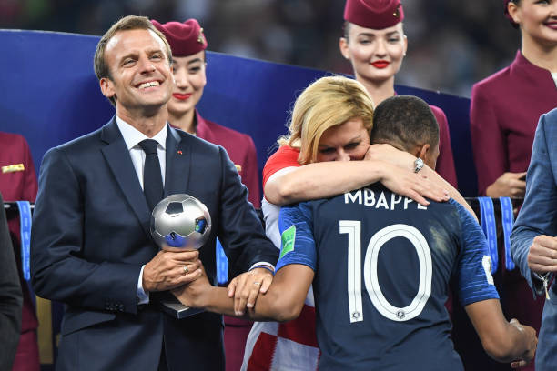 两人都是年 两人都是年