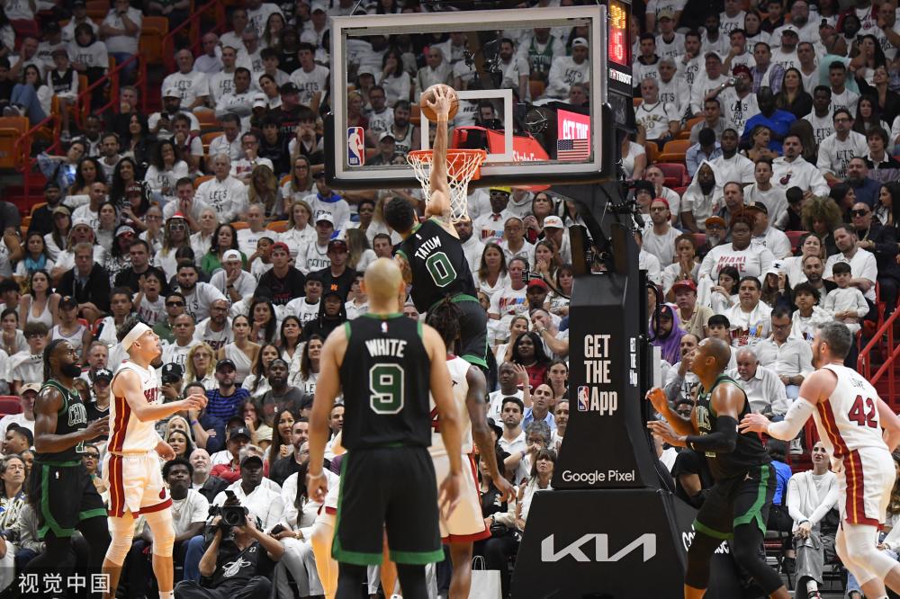 快速反击致 快速反击致